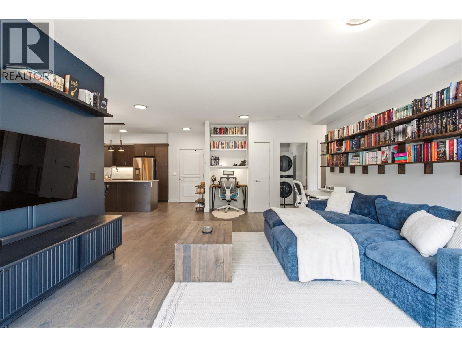205 660 Lequime Road, Kelowna