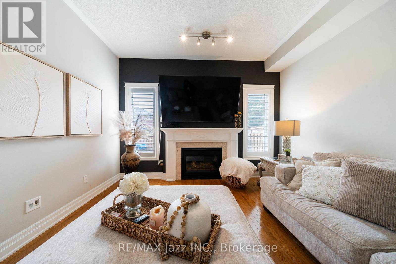 550 BERT BUDD AVENUE - 20