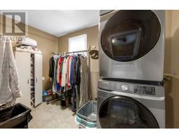 12 Riverview Place thumbnail 40