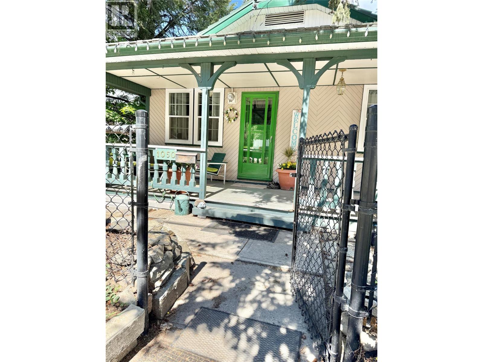 1050 Hillside Avenue - Image 30