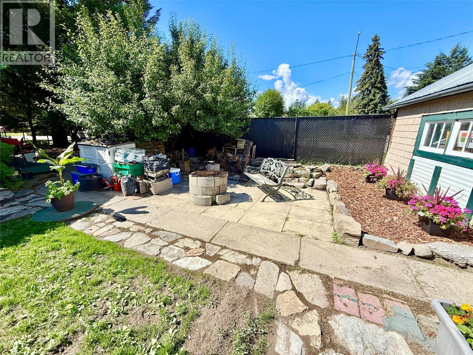 1050 Hillside Avenue - Image 43