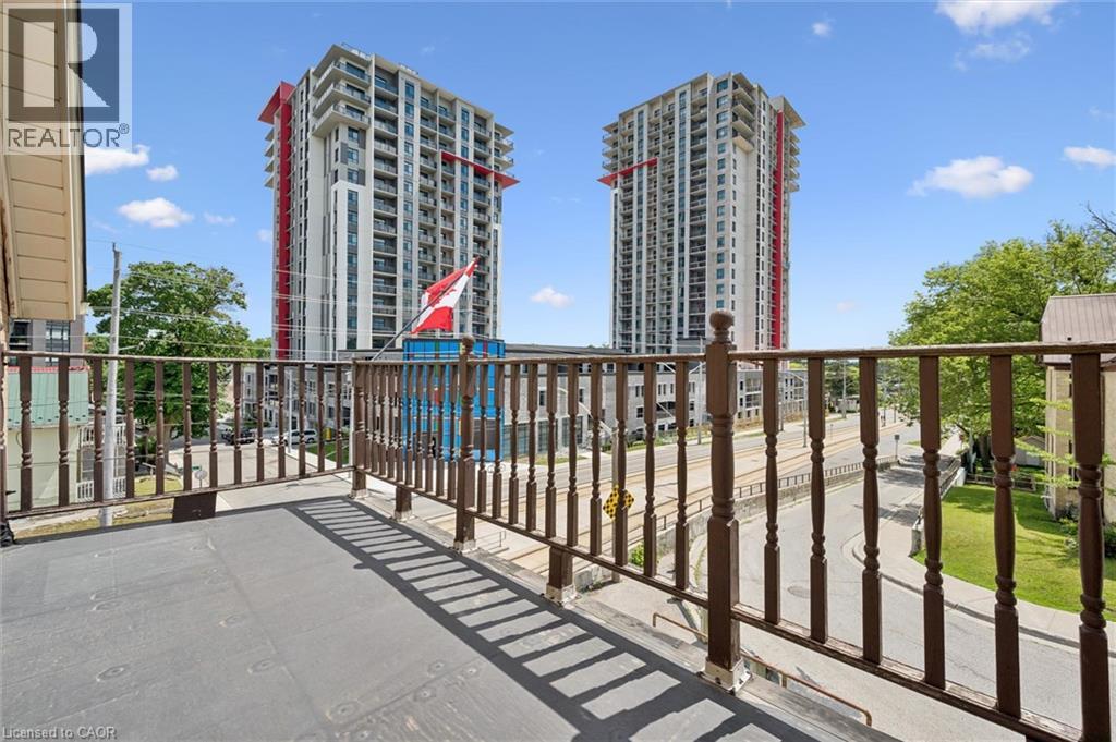 40 MADISON Avenue S - Image 39