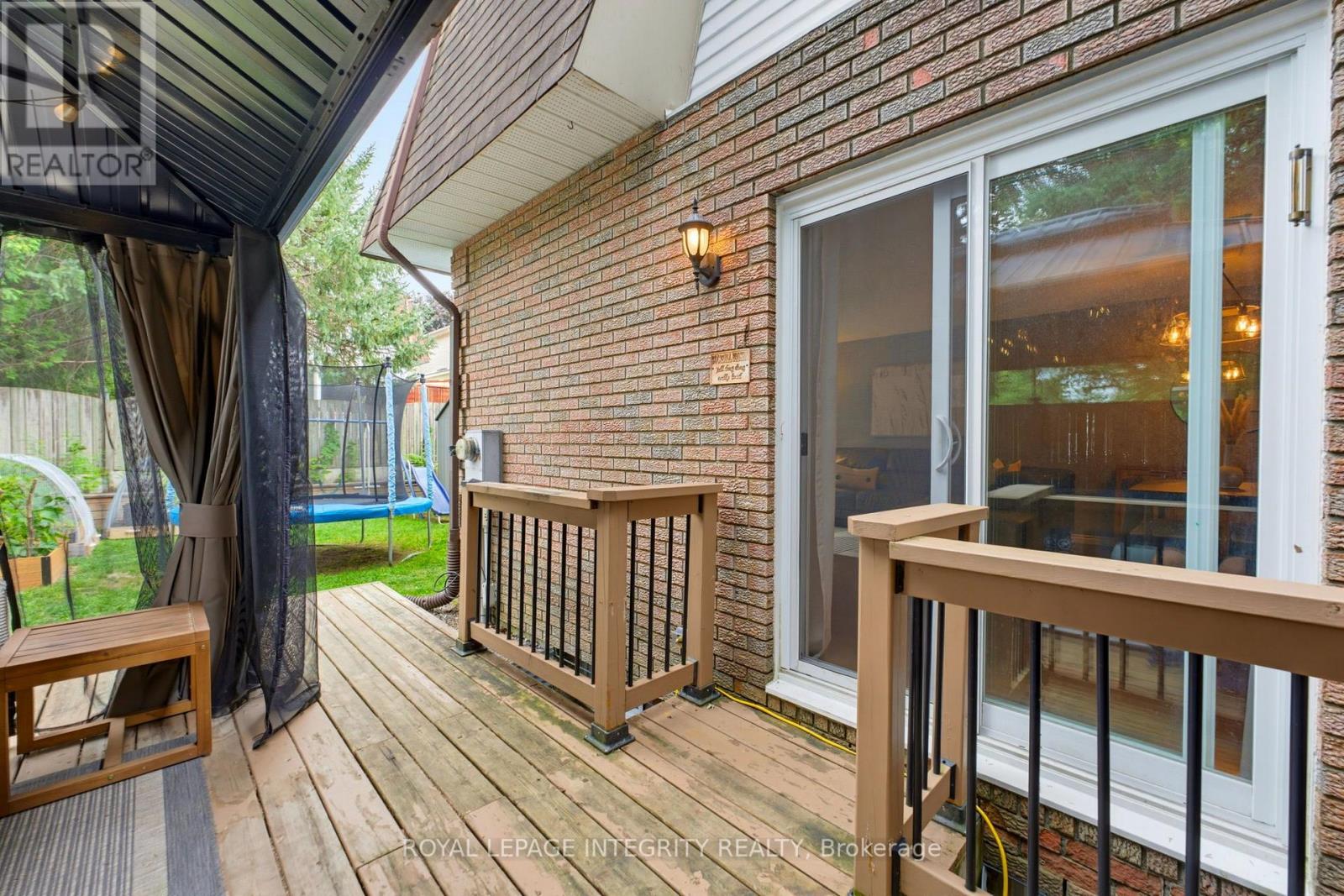 3 Bed, 3 Bath House for Sale in Ottawa – 39 READY WAY, Ottawa – MLS# X13693042 - Image 43