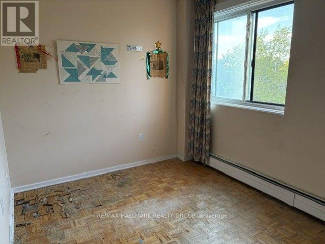 #419 20 CHESTERTON DRIVE - Image 16