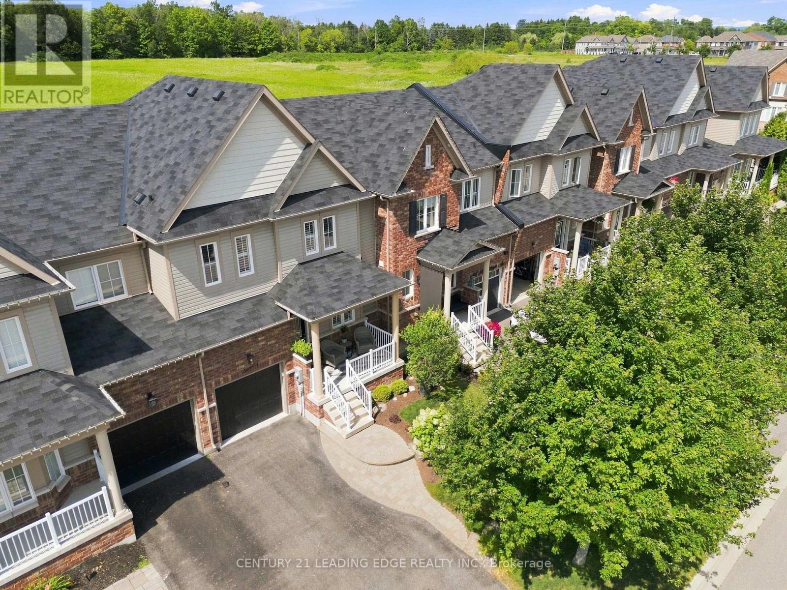 70 ROSS WRIGHT AVENUE - 3