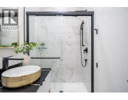 2 7303 14th Avenue, Burnaby, BC V3N1Z5 Photo 18