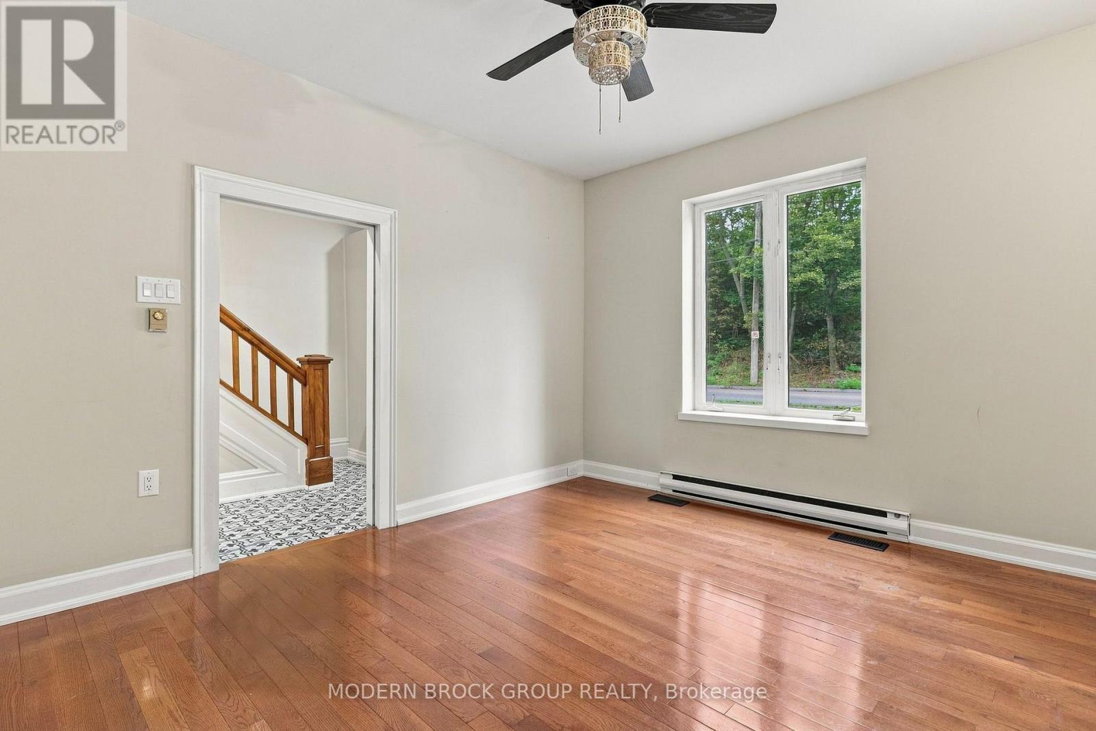 322 KING STREET W - Image 8