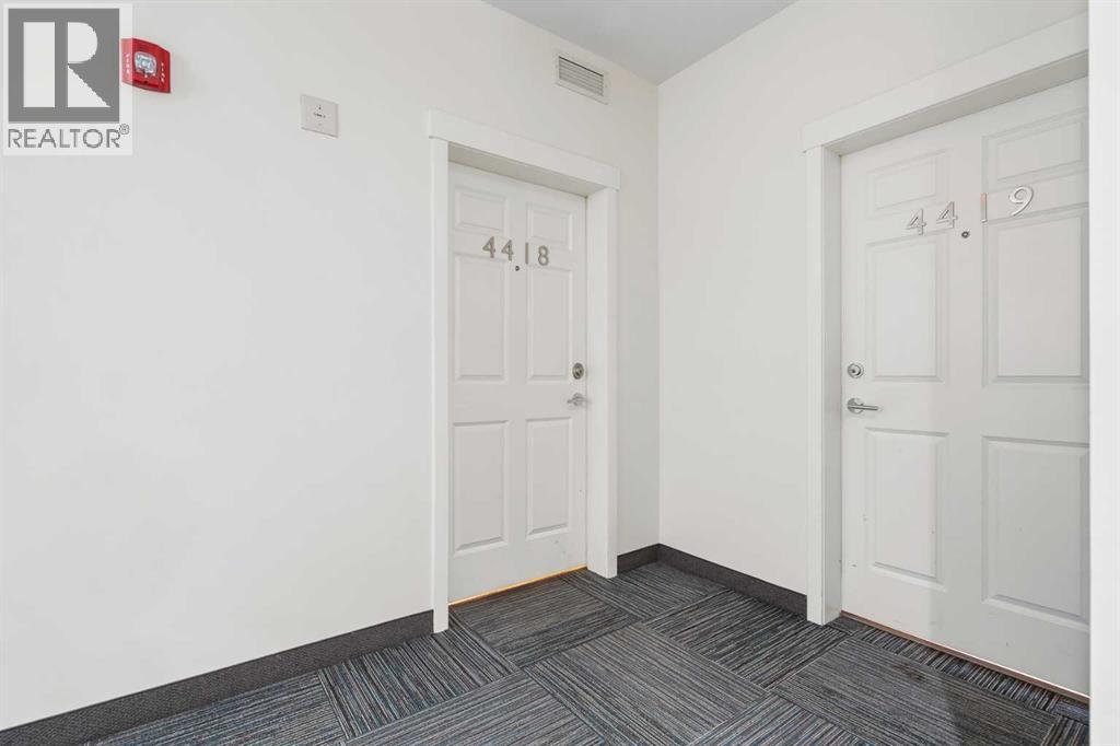 #4418 99 Copperstone Park SE - 3