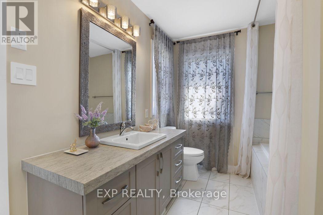 225 SUNSET CRESCENT - Image 23