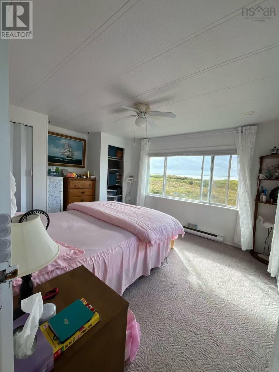 2588 Main Street - 18