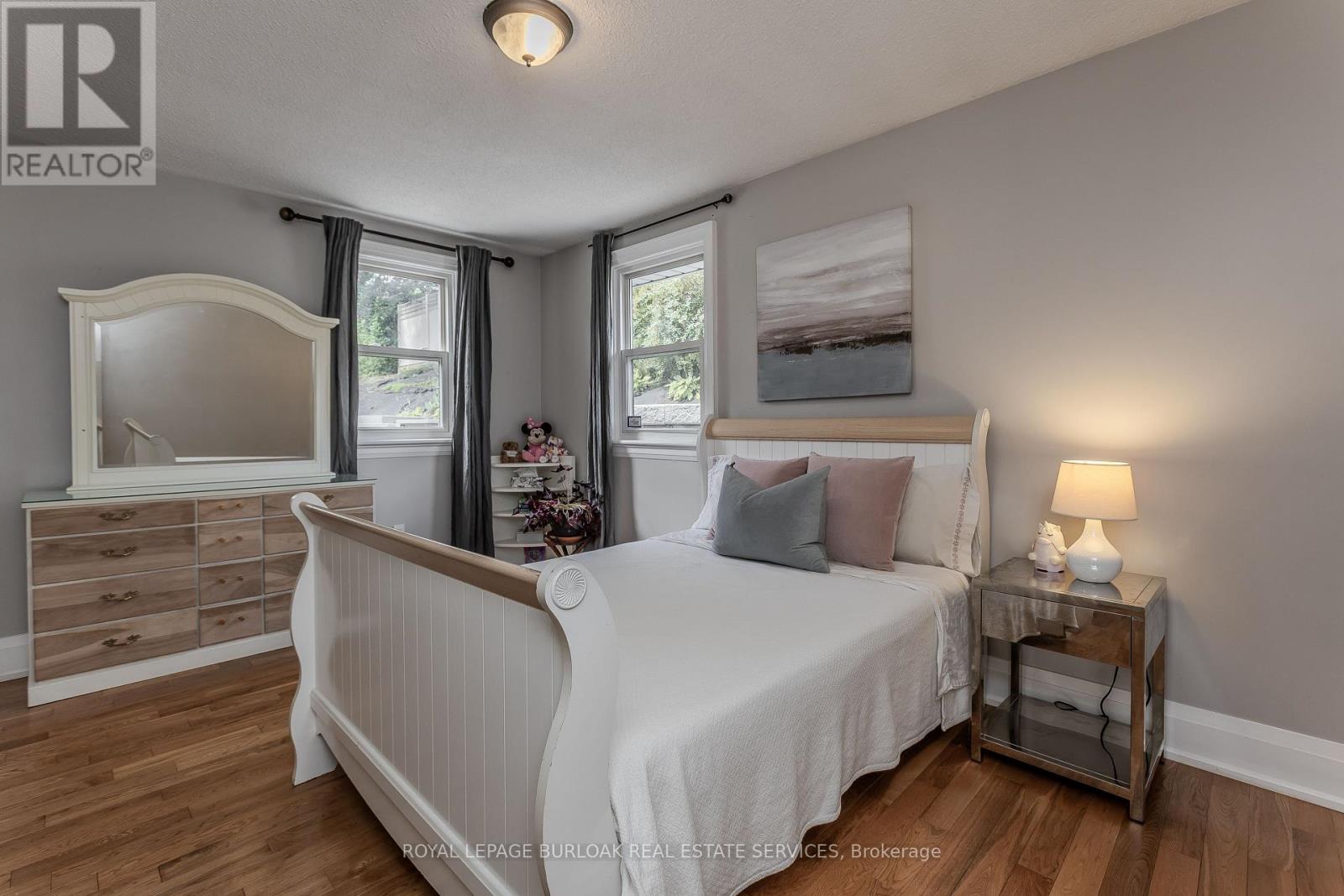 892 NORTH SHORE BOULEVARD W - 18