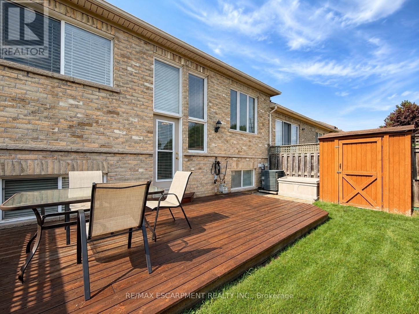 #59 2243 TURNBERRY ROAD - 44