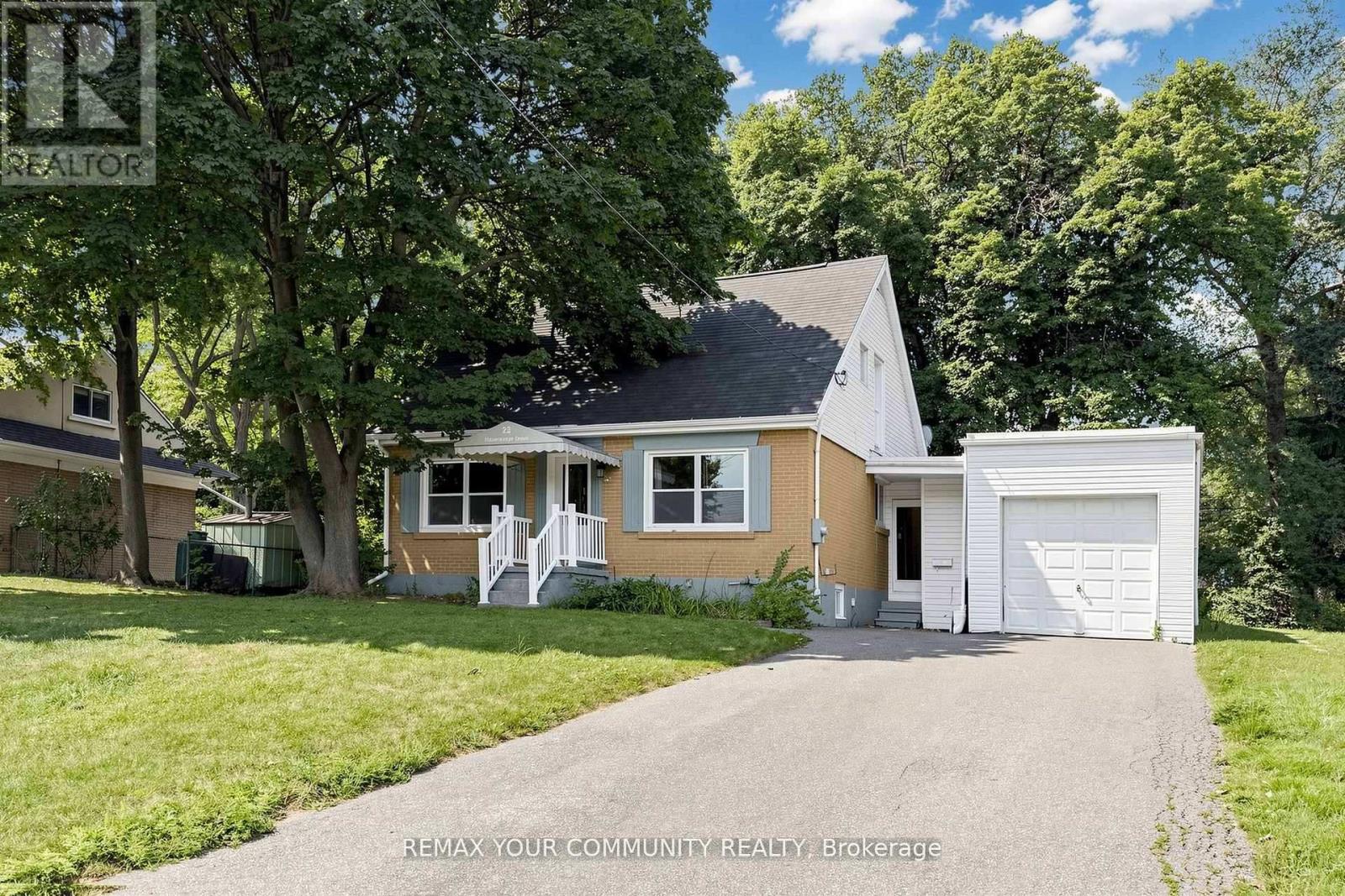 22 HAVENRIDGE DRIVE - 2