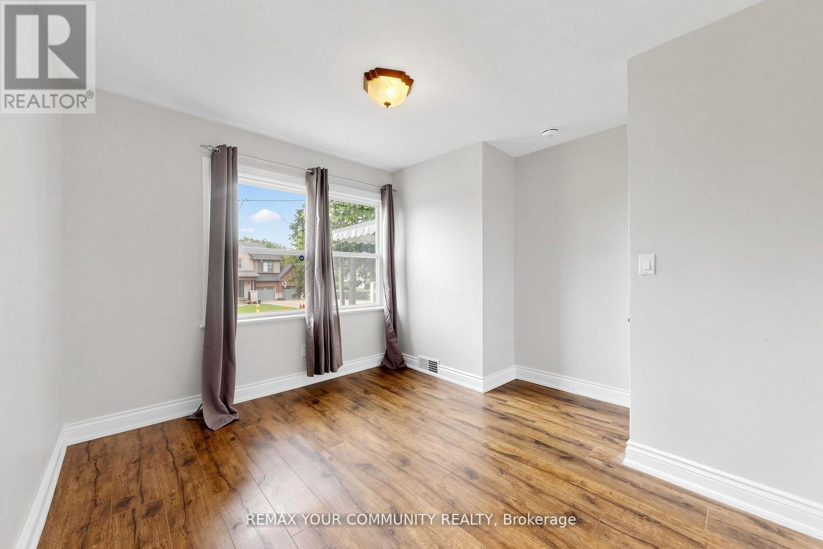 22 HAVENRIDGE DRIVE - 23