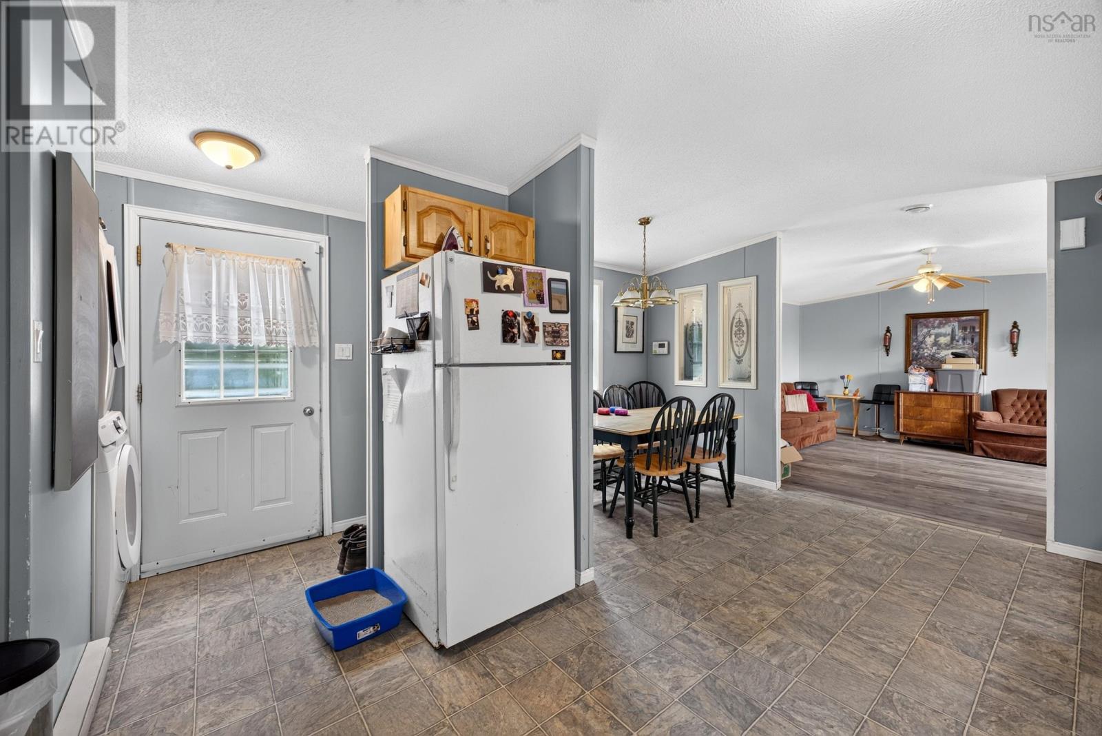1050 WADDENS Court - 12