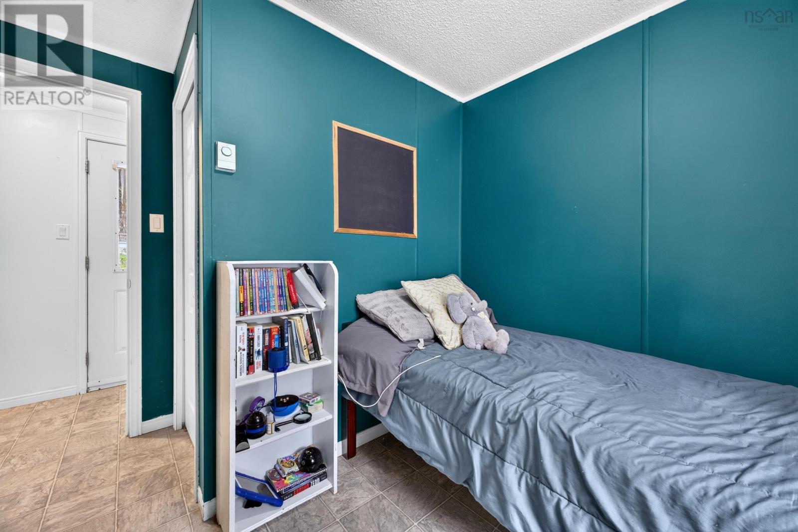 1050 WADDENS Court - 24