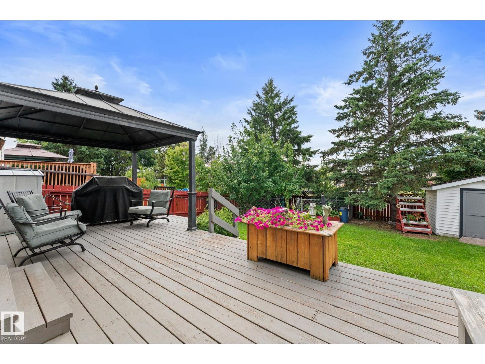 4224 33A ST NW - Image 33