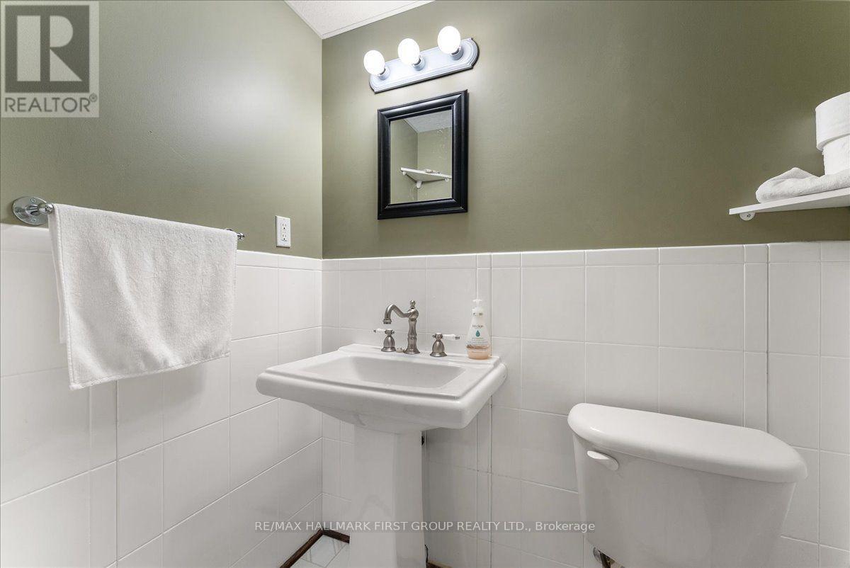 989 DEER VALLEY DRIVE - 38