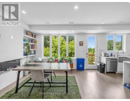2996 Weston Road, Toronto, ON M9M2S7 Photo 14