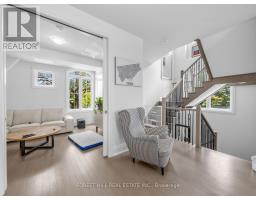 2996 Weston Road, Toronto, ON M9M2S7 Photo 15