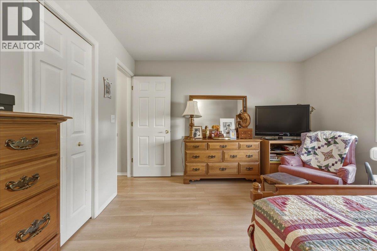 #69 1001 30 Avenue - Image 17