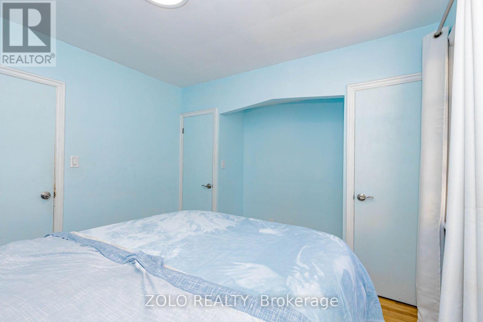 236 PARKDALE AVENUE S - 21