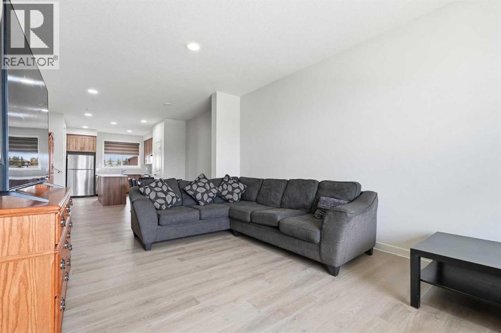 1612 Rangeview Drive SE - 3