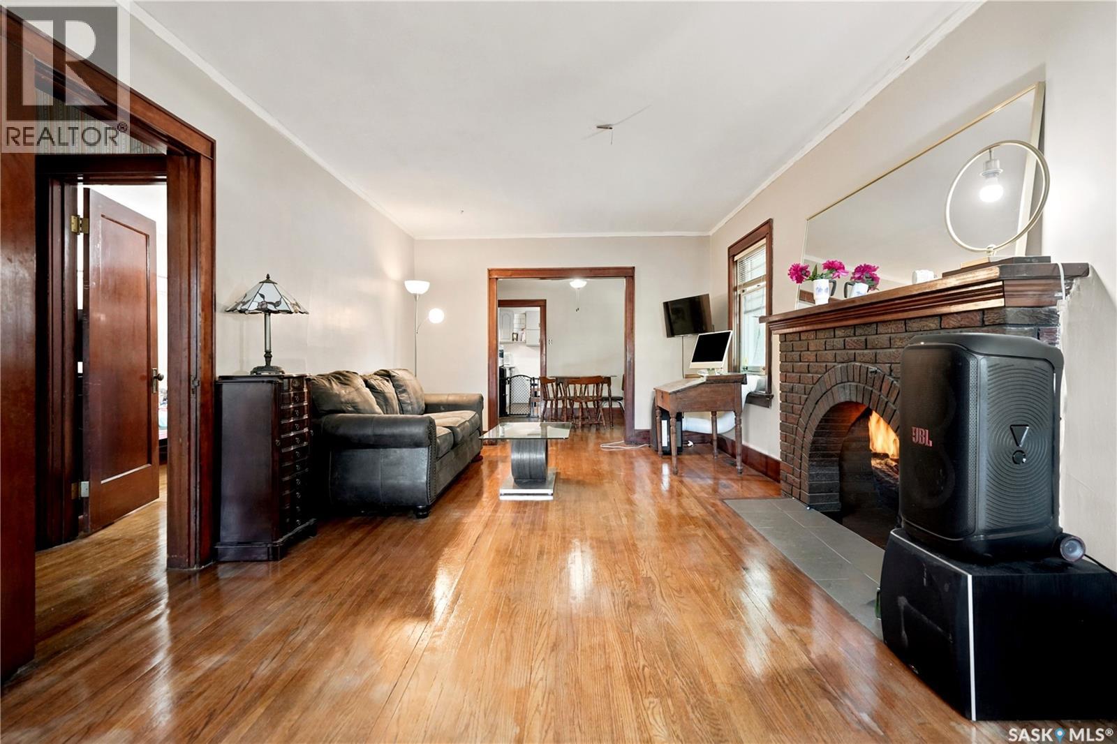 3300 Victoria AVENUE - Image 7