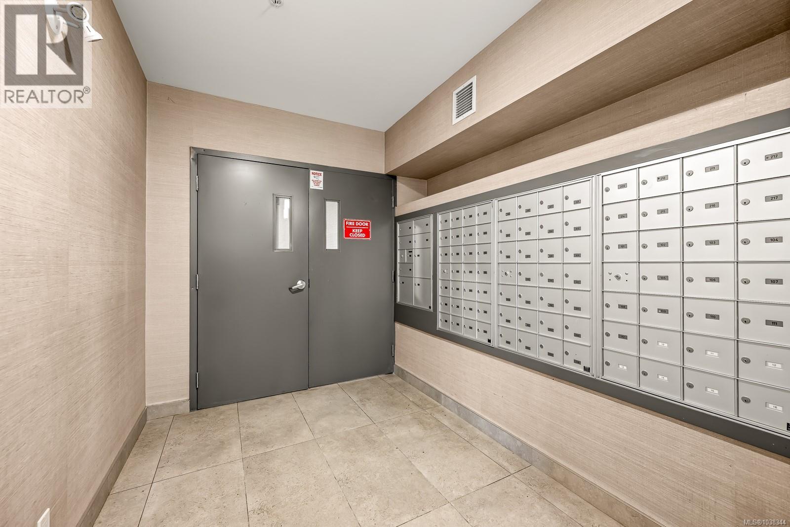 #308 3070 Kilpatrick Ave - Image 38