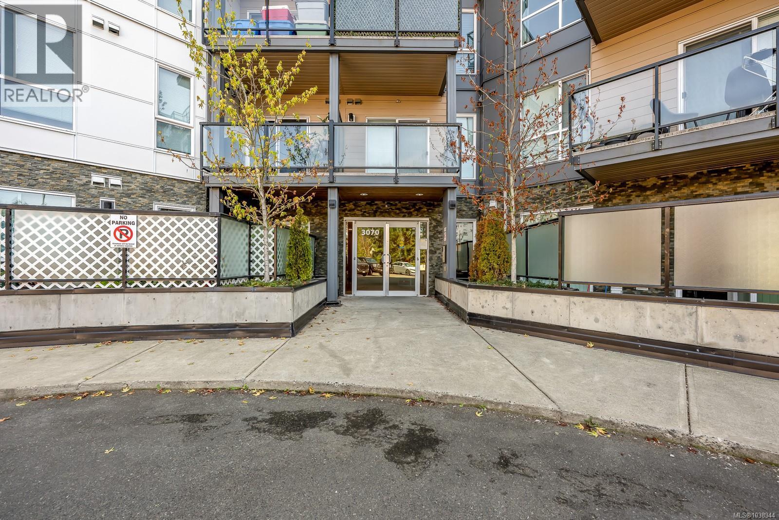 #308 3070 Kilpatrick Ave - 40