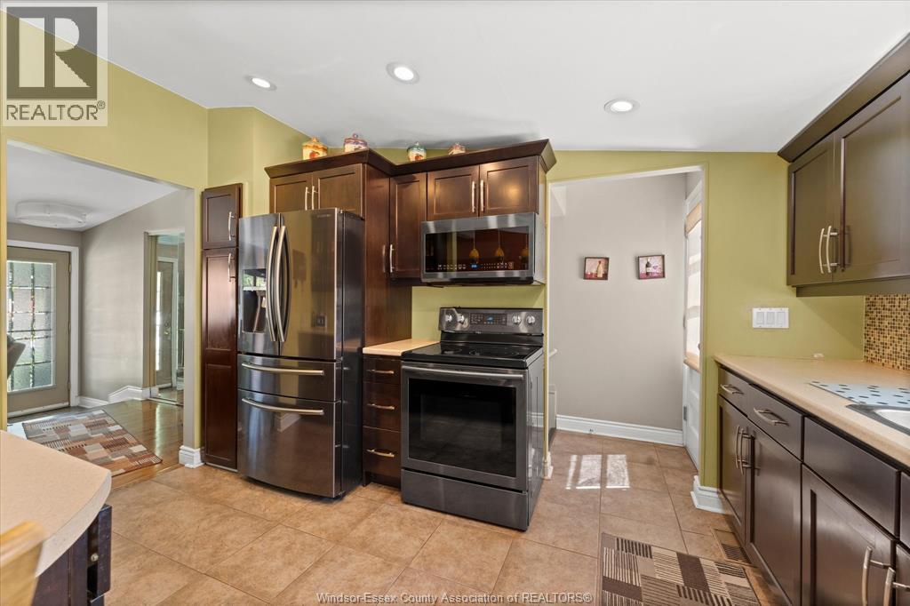 4235 MITCHELL CRESCENT - Image 12