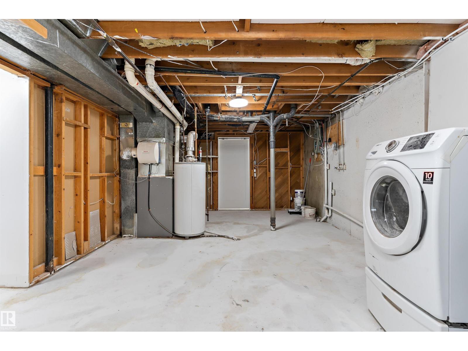 23 GILLINGHAM CR - Image 21