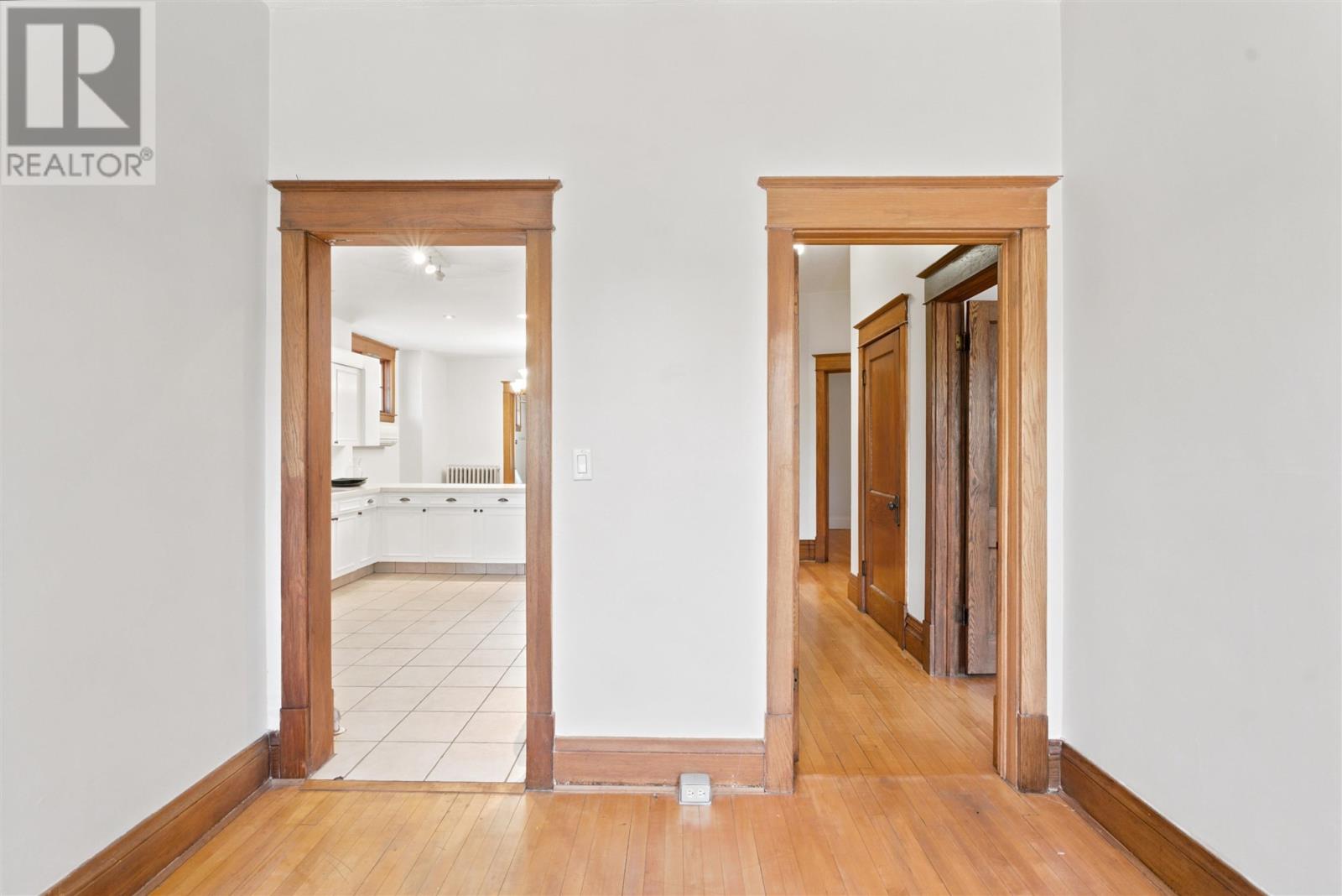 127 Albert ST W - 14