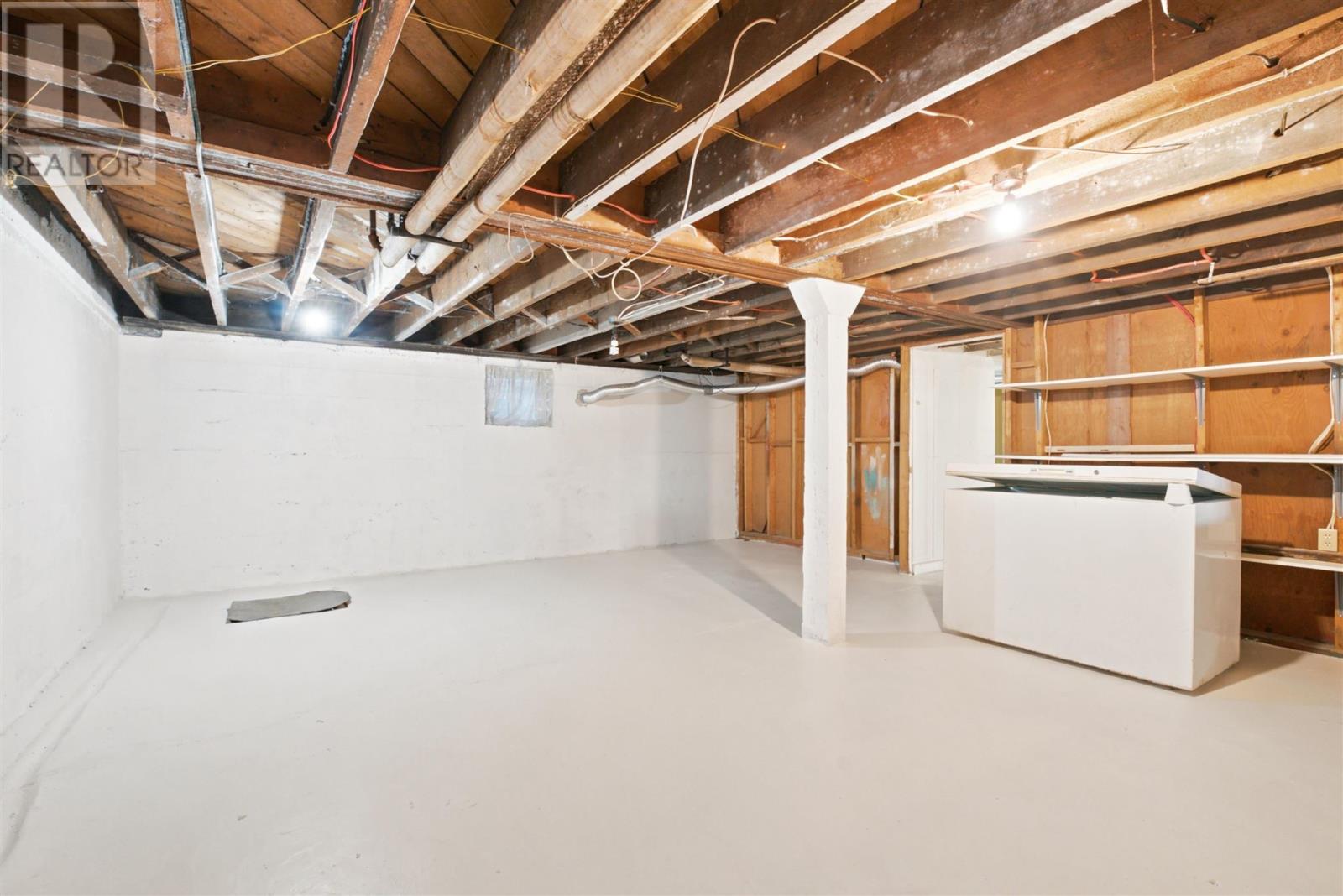 127 Albert ST W - 27