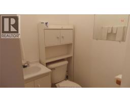 6532 Wasa Lake Park Drive, Wasa, BC V0B2K0 Photo 21
