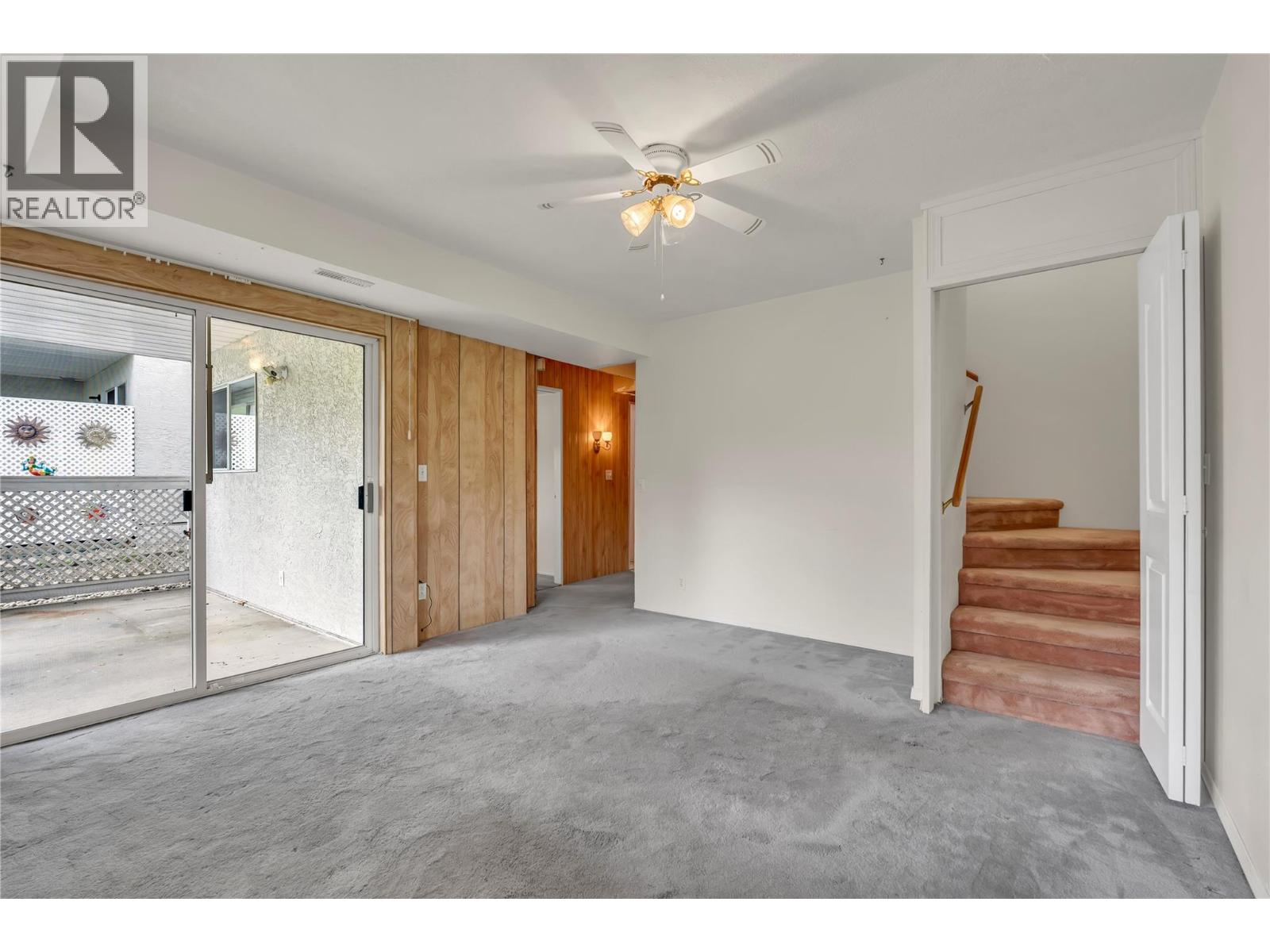 7 14615 Victoria Road, Summerland