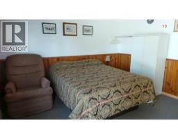 6532 Wasa Lake Park Drive, Wasa, BC V0B2K0 Photo 10