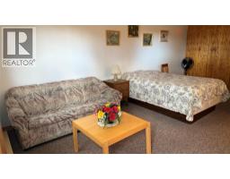 6532 Wasa Lake Park Drive, Wasa, BC V0B2K0 Photo 9