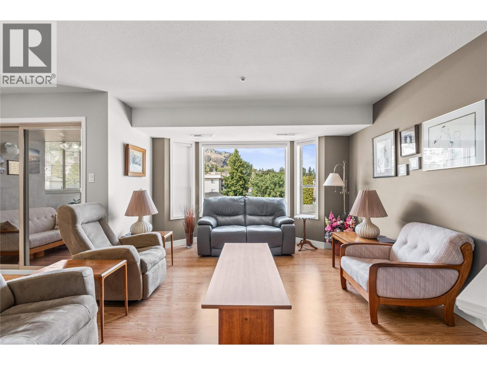 #301 3805 30 Avenue - Image 7