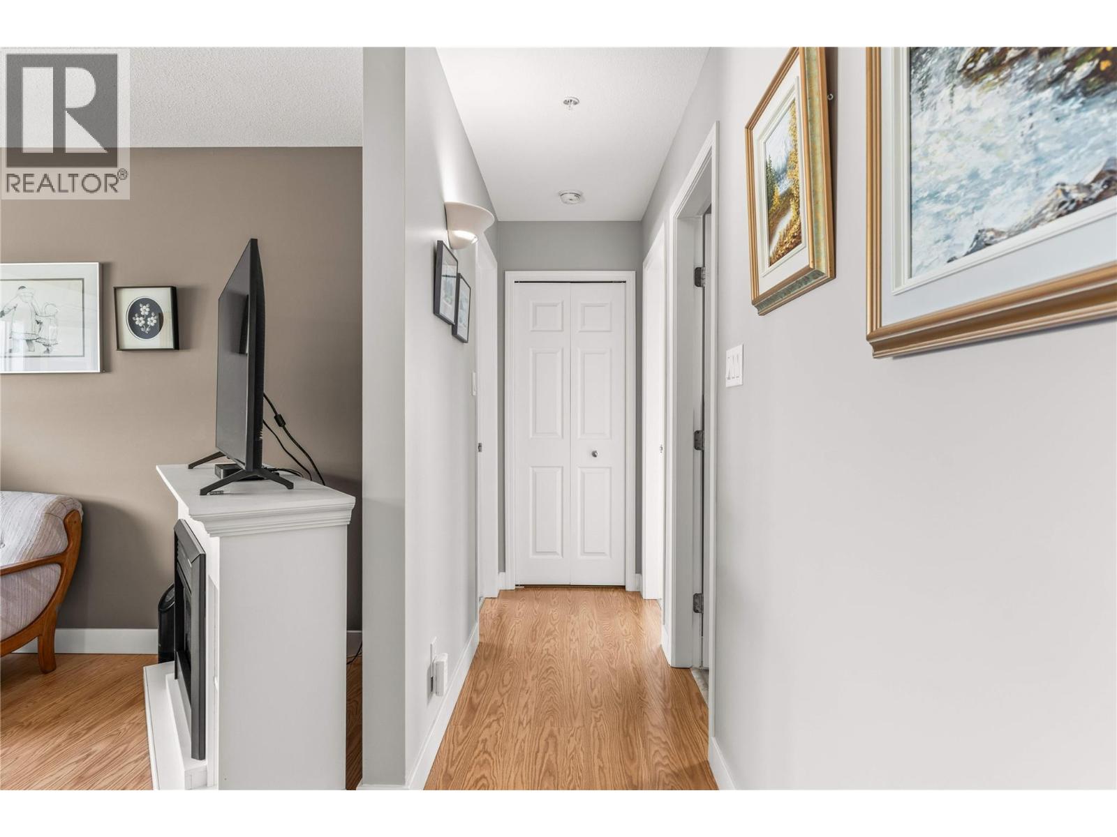 #301 3805 30 Avenue - Image 14