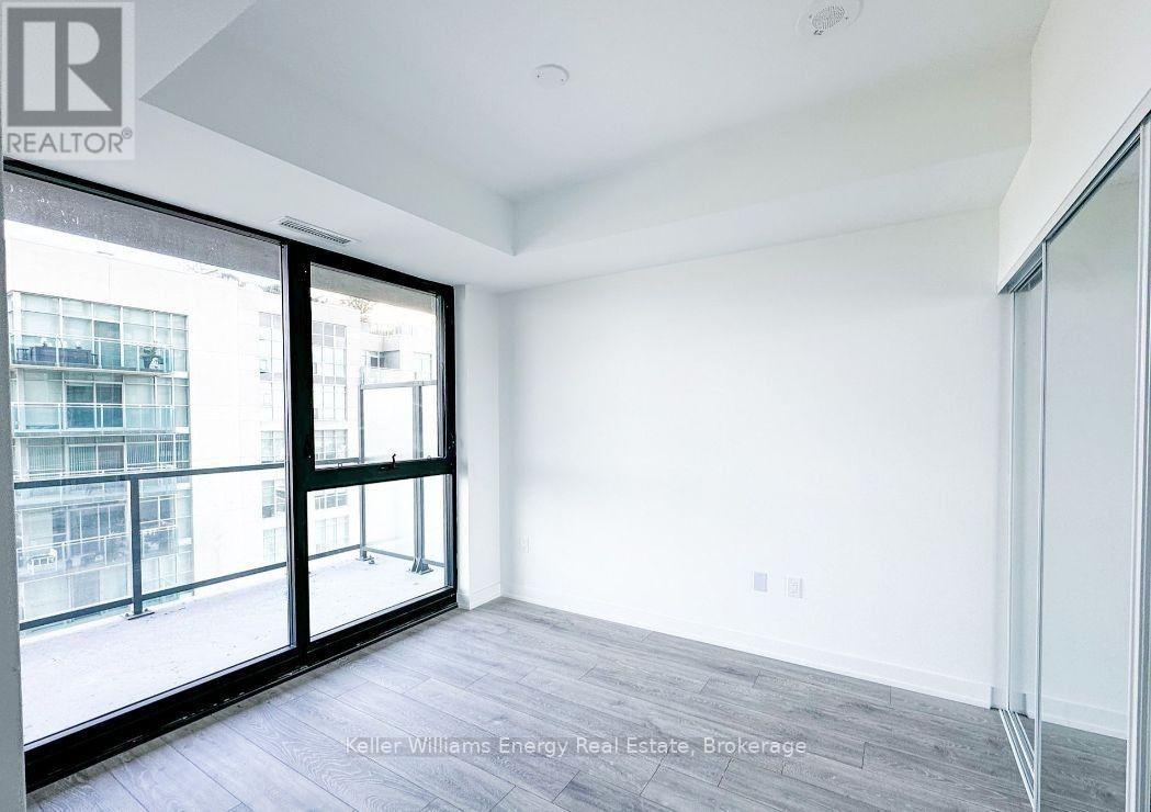 #810 1606 CHARLES STREET - Image 6
