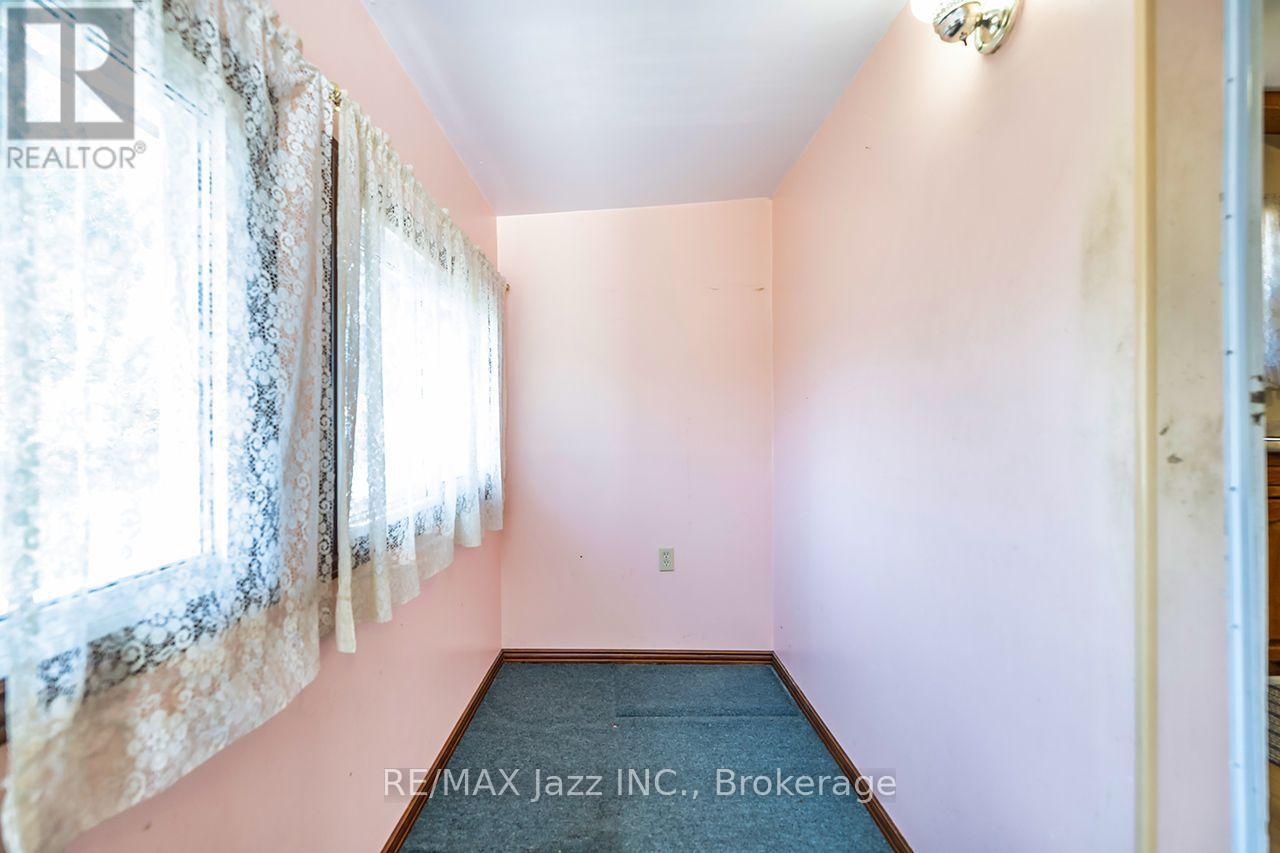 150 VERDUN ROAD - Image 20