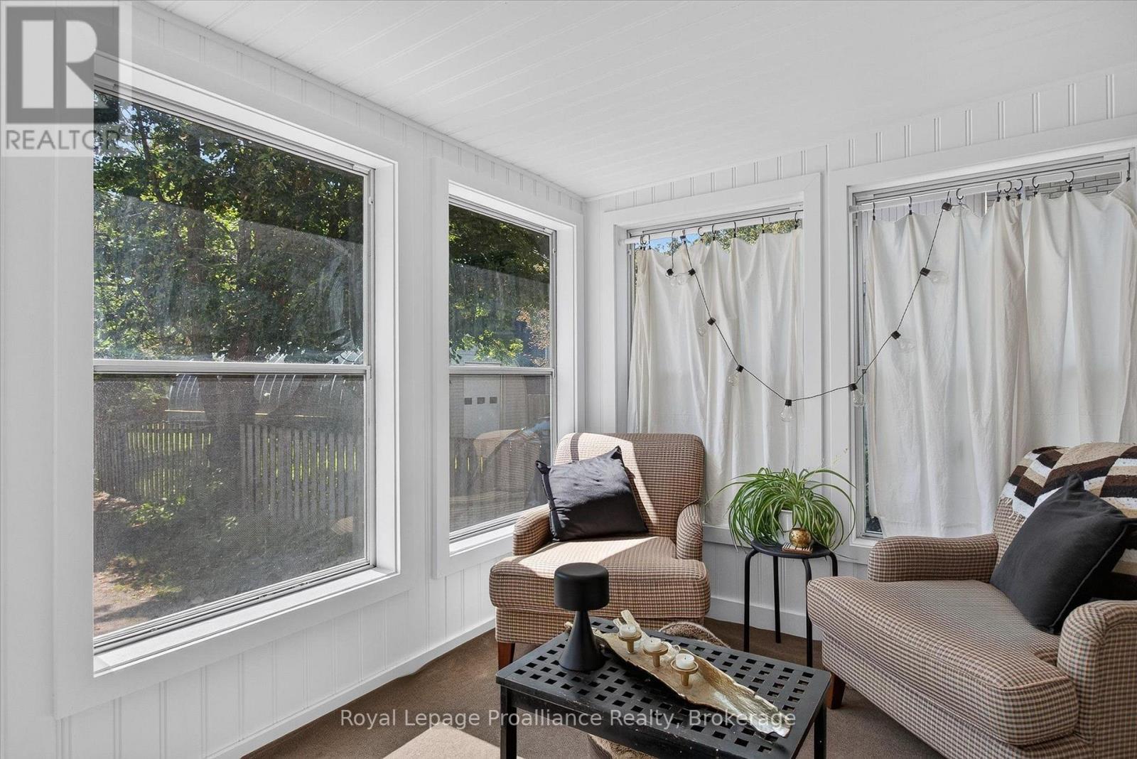 71 LANSDOWNE STREET W - Image 20