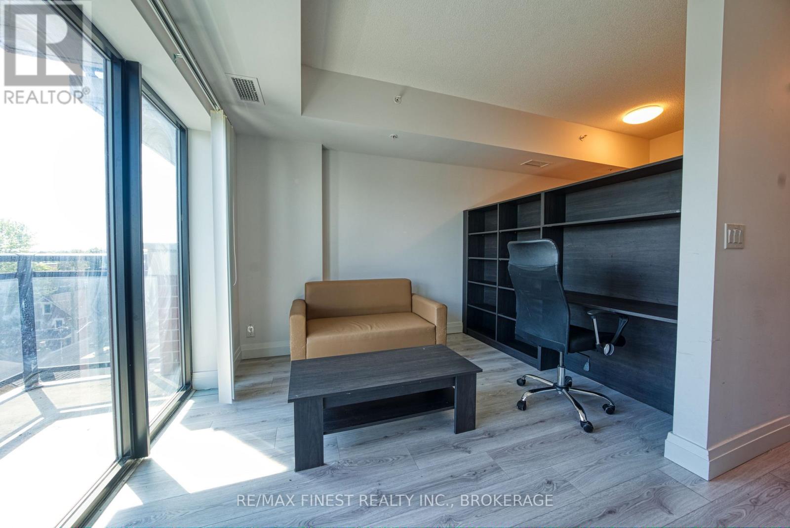 #505 652 PRINCESS STREET - Image 9