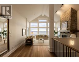 Recreation room - 2226 Arbutus Rd, Saanich, BC V8N1V3 Photo 7