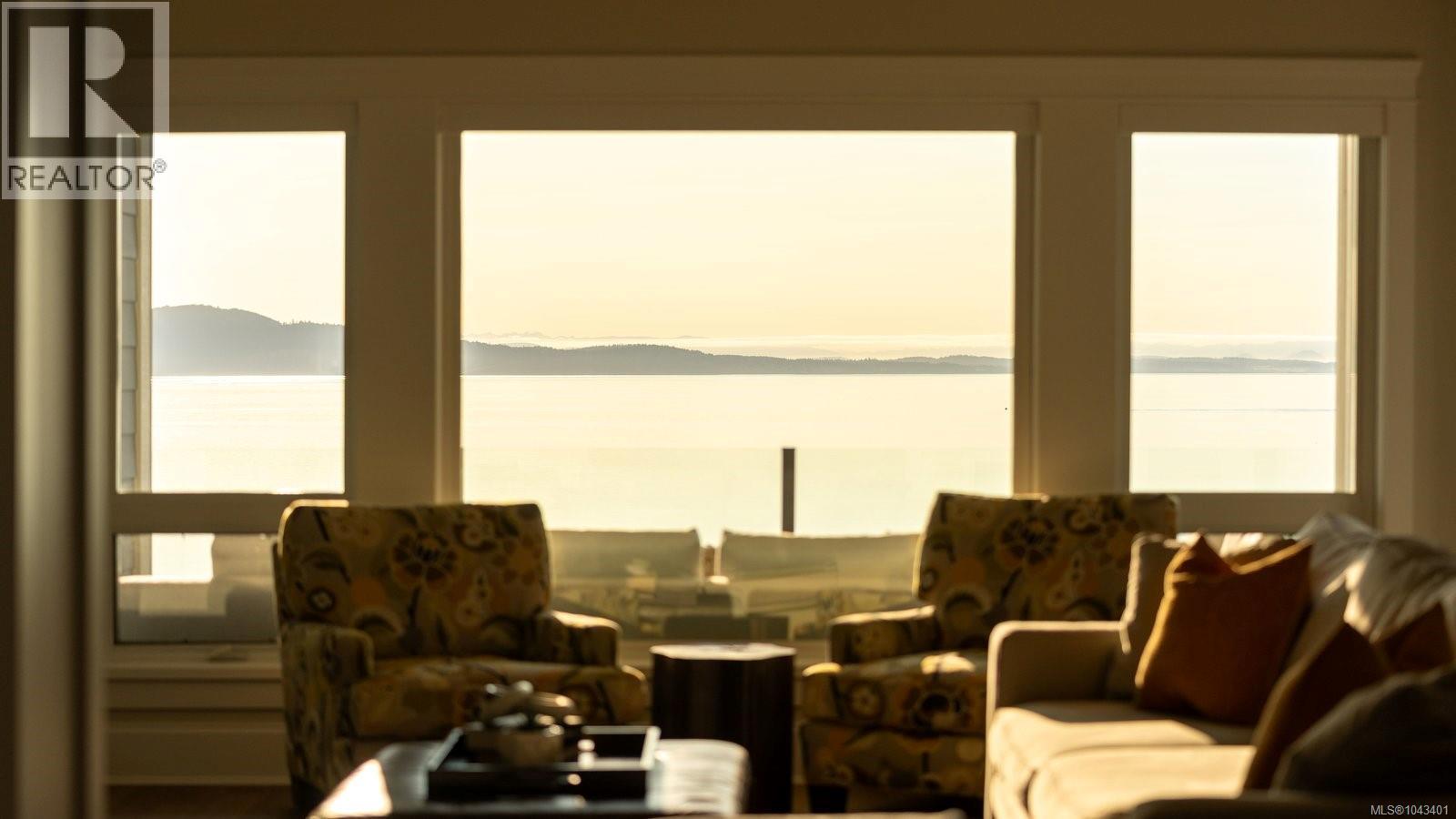 2226 Arbutus Rd - Image 21