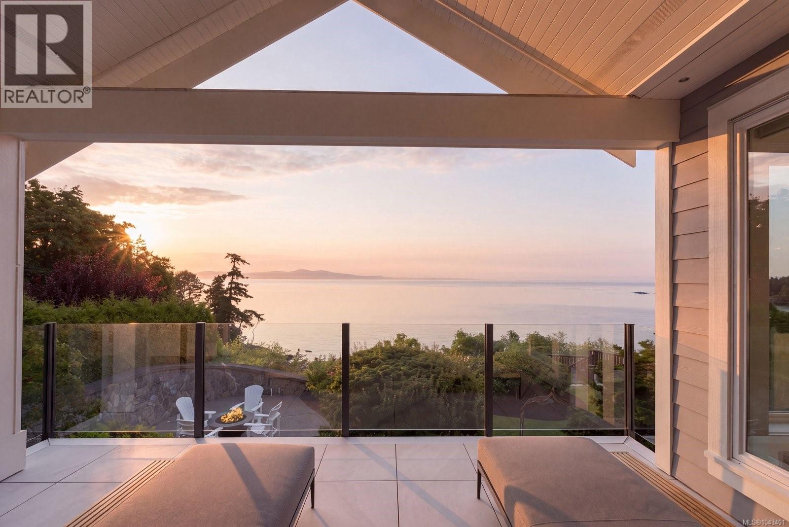 2226 Arbutus Rd - 25