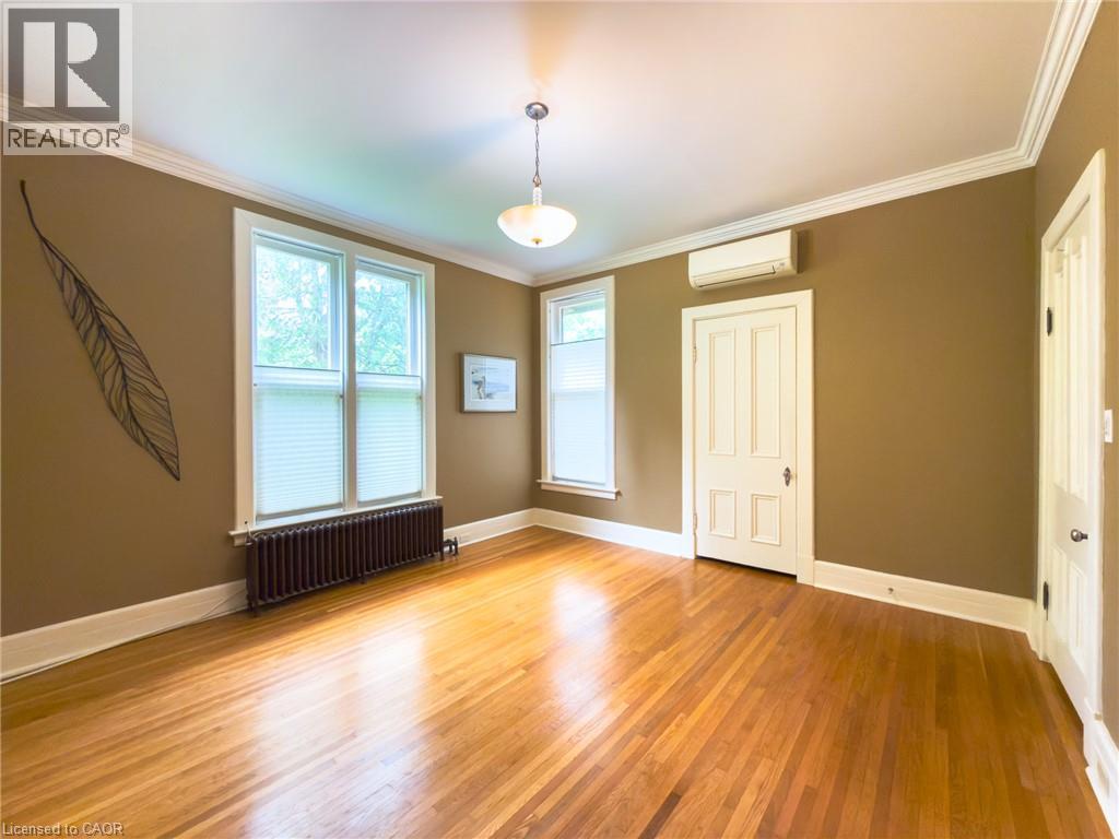 138 ST. JAMES Street S - Image 32