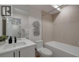 1923 26 Avenue SW - photo 24