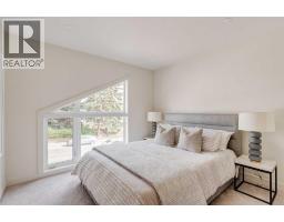 1923 26 Avenue SW - photo 11
